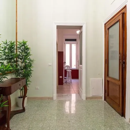 Apartament The Shelter 5