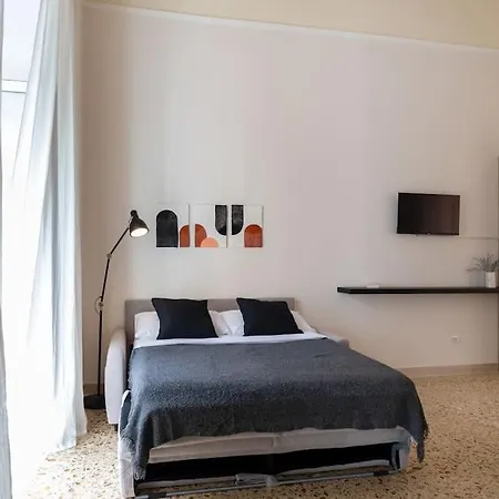 Apartament The Shelter 5 *